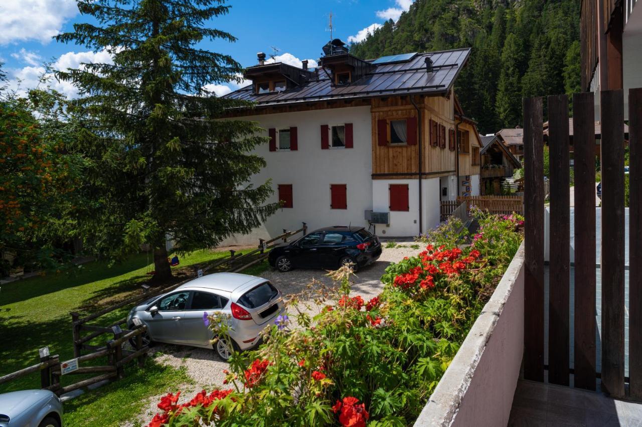 Apartament La Picola Cesa De Sen Nicolo Mazzin Zewnętrze zdjęcie